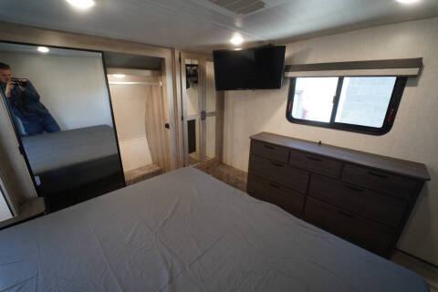 2021 Winnebago Voyage