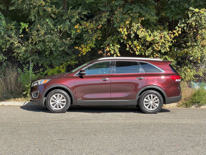 2016 Kia Sorento LX photo 5