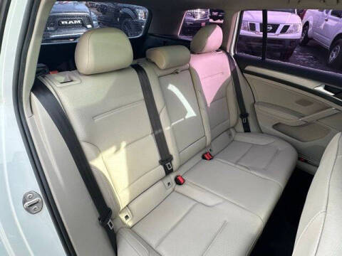 2015 Volkswagen Golf SportWagen