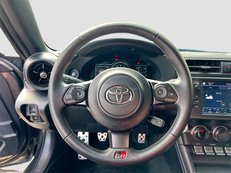 2025 Toyota GR86 Premium