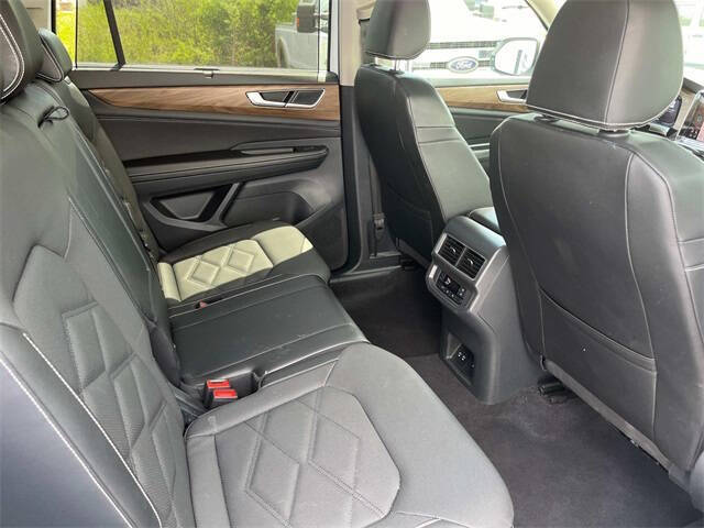 2024 Volkswagen Atlas SE