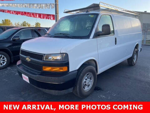 2022 Chevrolet Express 2500