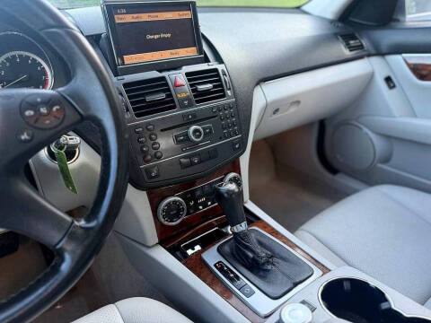2010 Mercedes-Benz C-Class