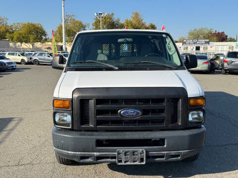 2011 Ford E-Series E-150