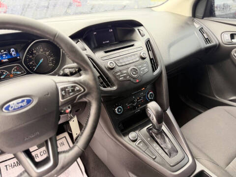 2017 Ford Focus SE