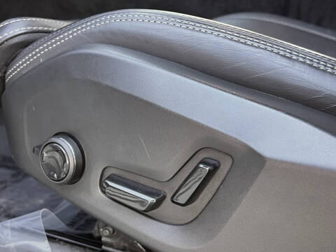 2021 Volvo XC60 T5 Inscription