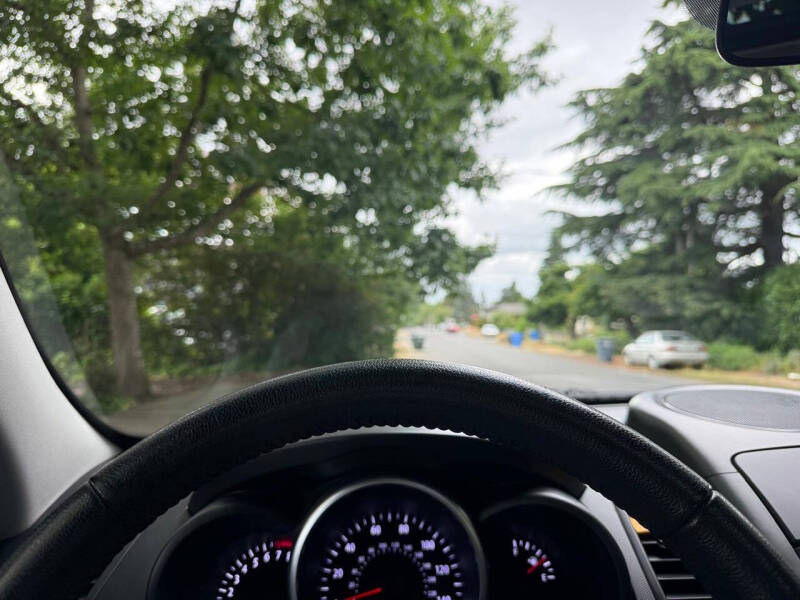 2012 Kia Soul +