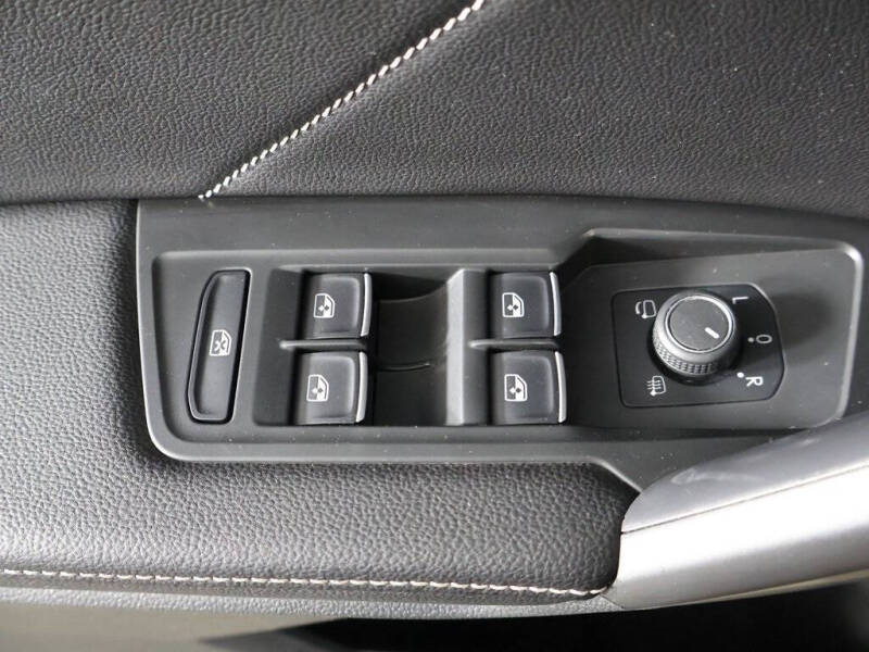 2022 Volkswagen Tiguan SEL R-Line 4Motion