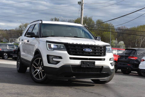 2017 Ford Explorer Sport