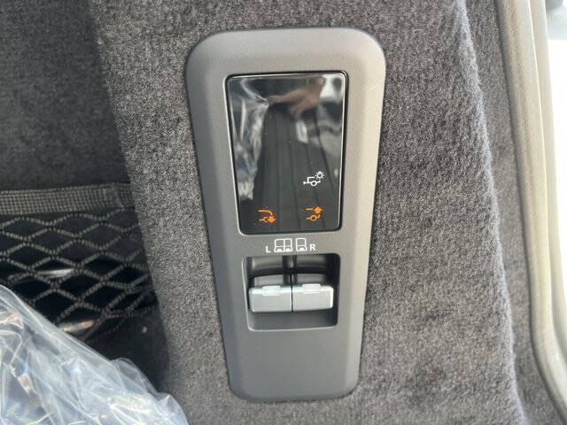 2025 Land Rover Range Rover Sport P530 Dynamic SE