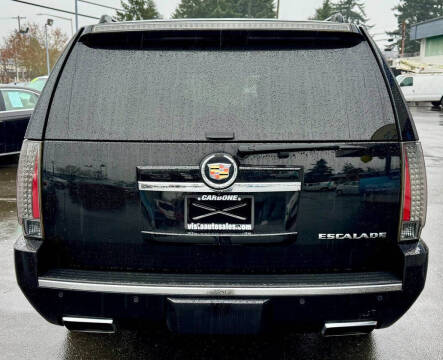 2013 Cadillac Escalade ESV Premium