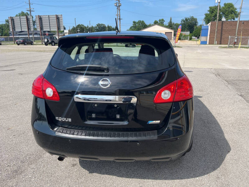2012 Nissan Rogue SV