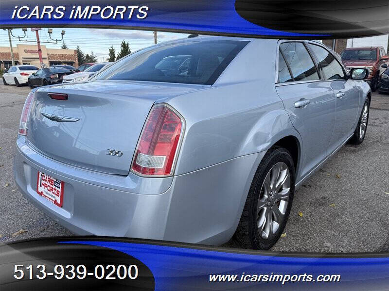 2013 Chrysler 300 Glacier Edition