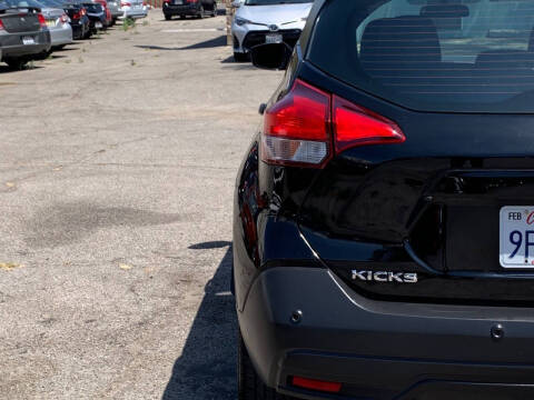 2020 Nissan Kicks S