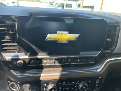 2024 Chevrolet Silverado 1500 LTZ