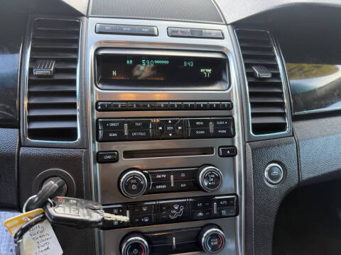 2011 Ford Taurus Limited