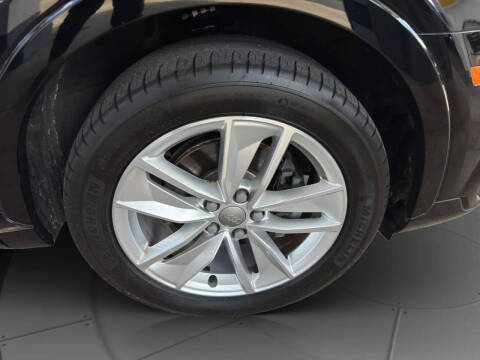 2017 Audi Q3 2.0T Premium