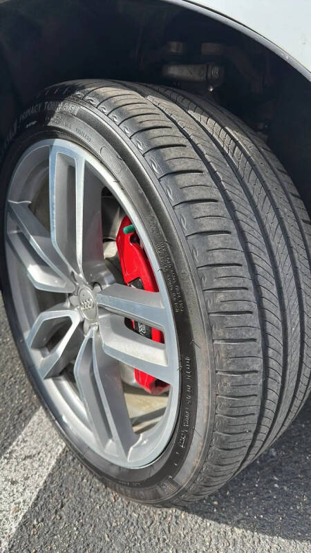 2016 Audi SQ5 3.0T quattro Premium Plus