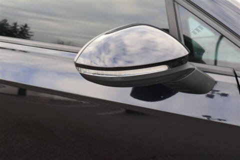 2024 Volkswagen Golf GTI SE