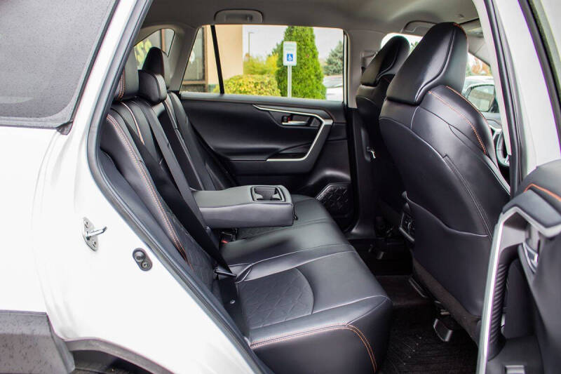 2023 Toyota RAV4 Adventure