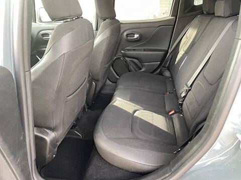 2017 Jeep Renegade Altitude