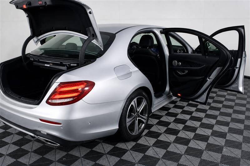 2018 Mercedes-Benz E-Class E 300