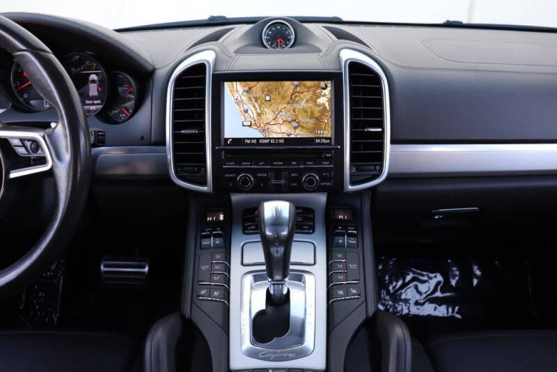 2015 Porsche Cayenne Turbo