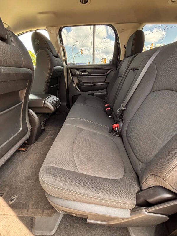 2016 GMC Acadia SLE-1