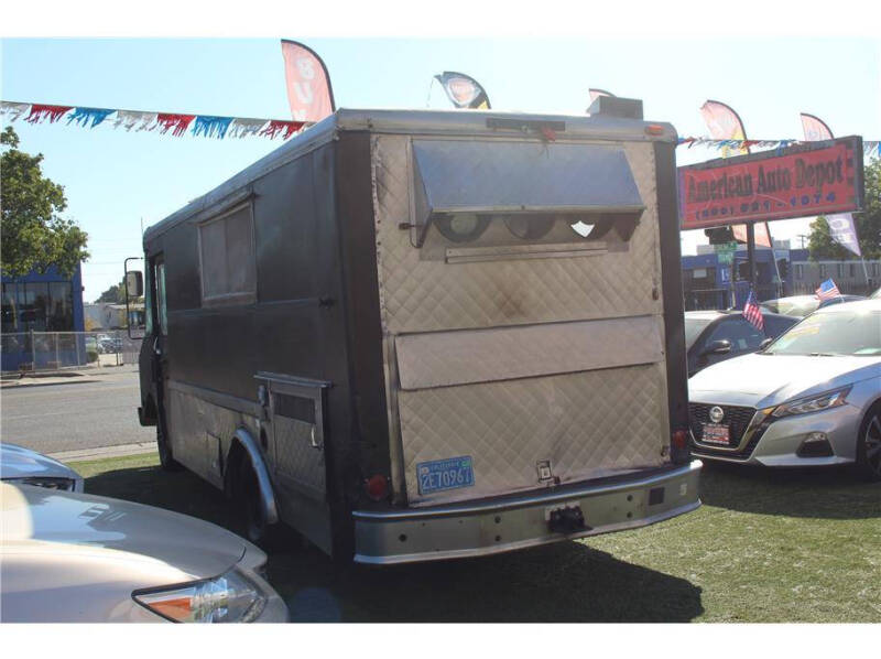 1983 Chevrolet P30 Forward Control Chassis