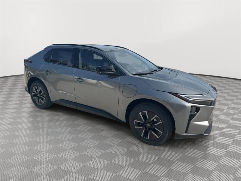 2026 Toyota bZ XLE Plus