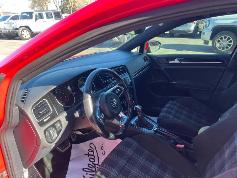 2017 Volkswagen Golf GTI S