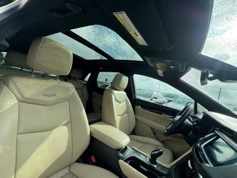 2017 Cadillac XT5 Luxury