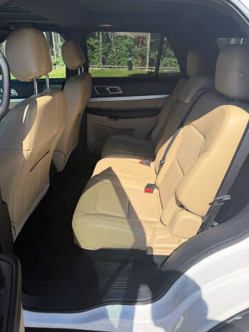 2017 Ford Explorer XLT