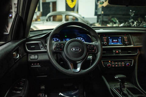 2017 Kia Optima LX