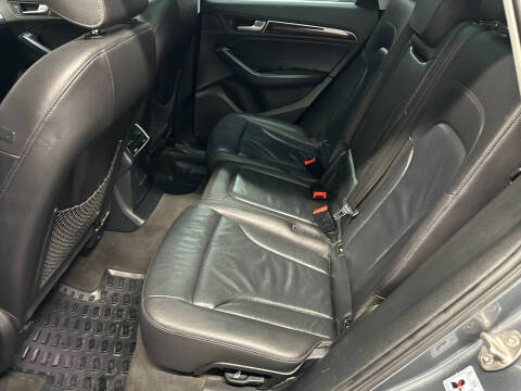 2016 Audi Q5 2.0T quattro Premium