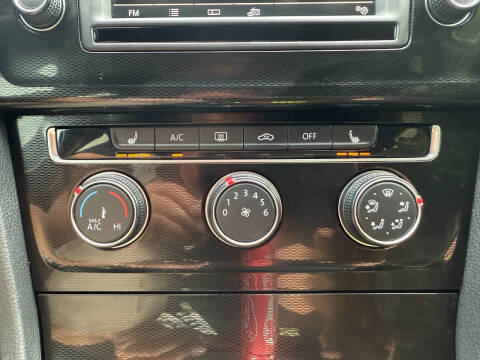 2017 Volkswagen Golf GTI S