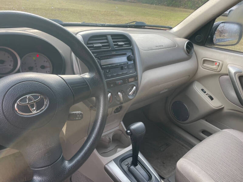 2005 Toyota RAV4