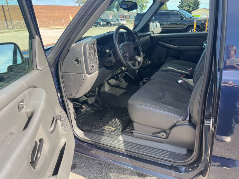 2005 Chevrolet Silverado 1500 Work Truck