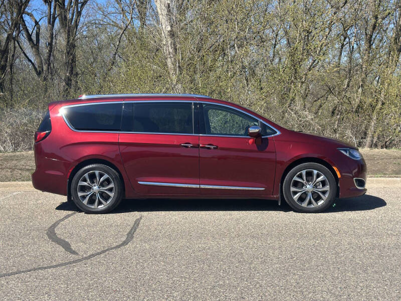 2017 Chrysler Pacifica Limited