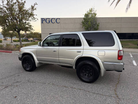 2000 Toyota 4Runner SR5