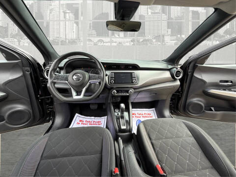 2020 Nissan Kicks SV