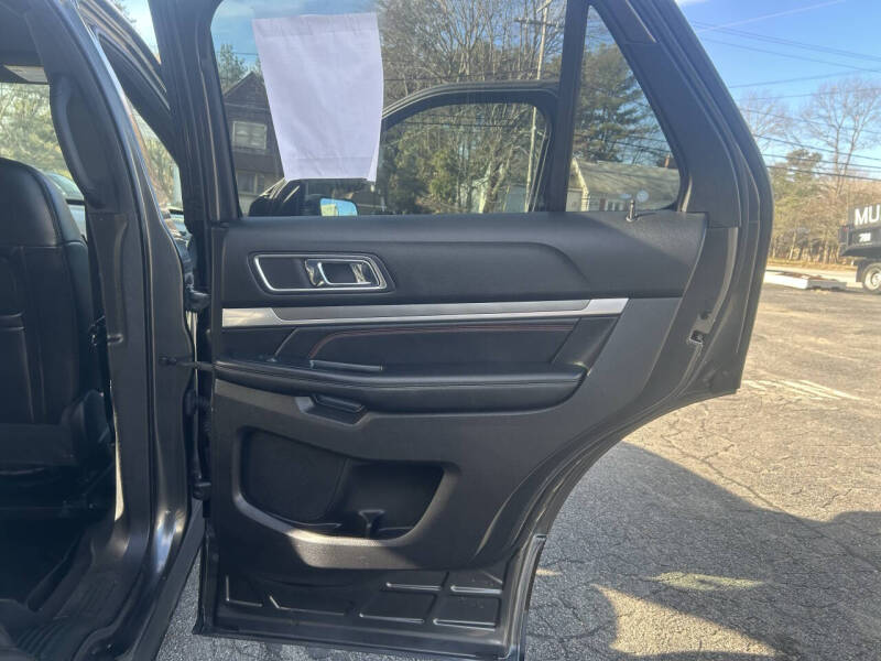 2018 Ford Explorer Sport