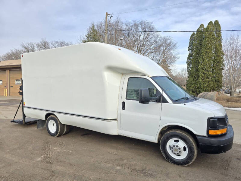 2012 Chevrolet Express G3500's photo