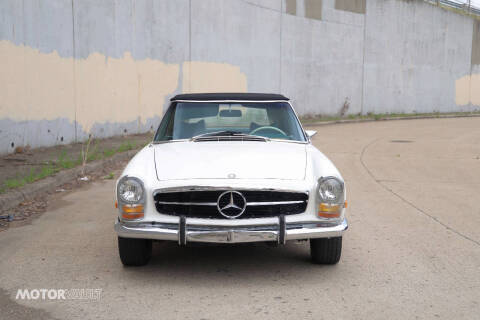 1969 Mercedes-Benz 280-Class