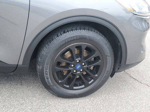 2021 Ford Escape SE