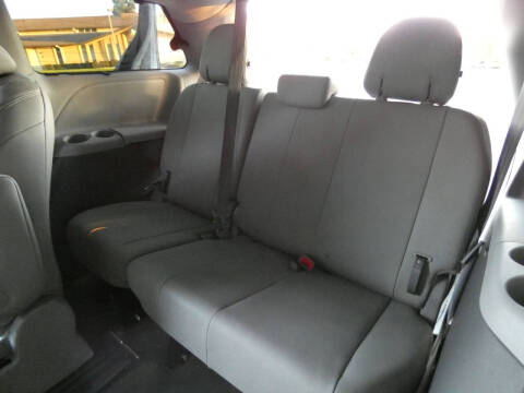 2015 Toyota Sienna
