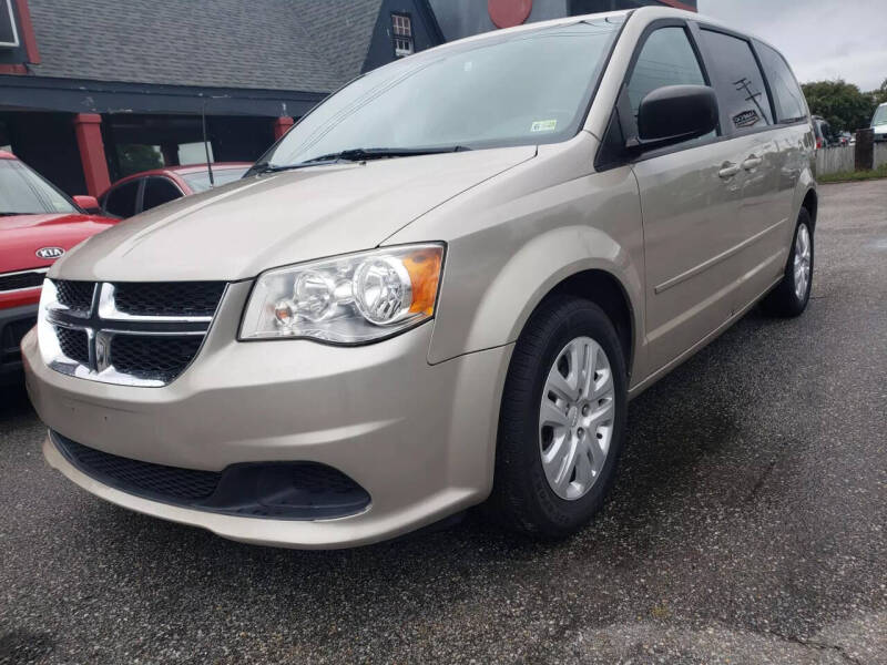 Dodge Grand Caravan's photo