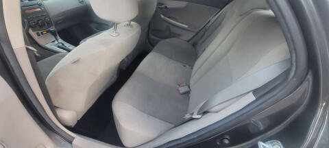 2011 Toyota Corolla LE