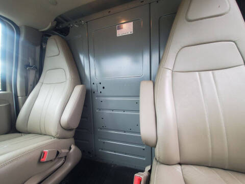 2019 Chevrolet Express 2500