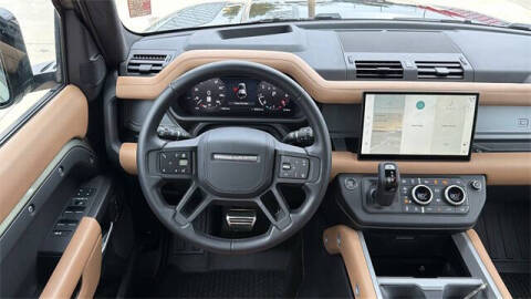 2025 Land Rover Defender 110 P400 X